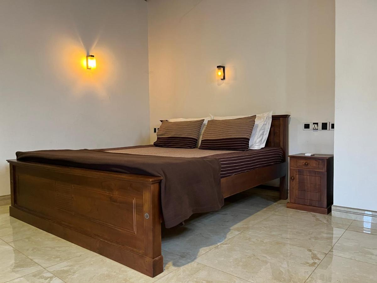 Villa Dinoos- Weligama Exterior foto